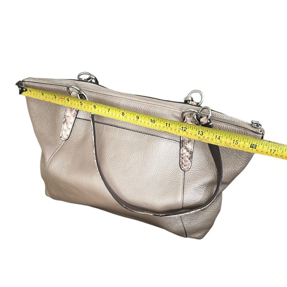Coach large Metallic Leather Tote - Picture 13 of 16